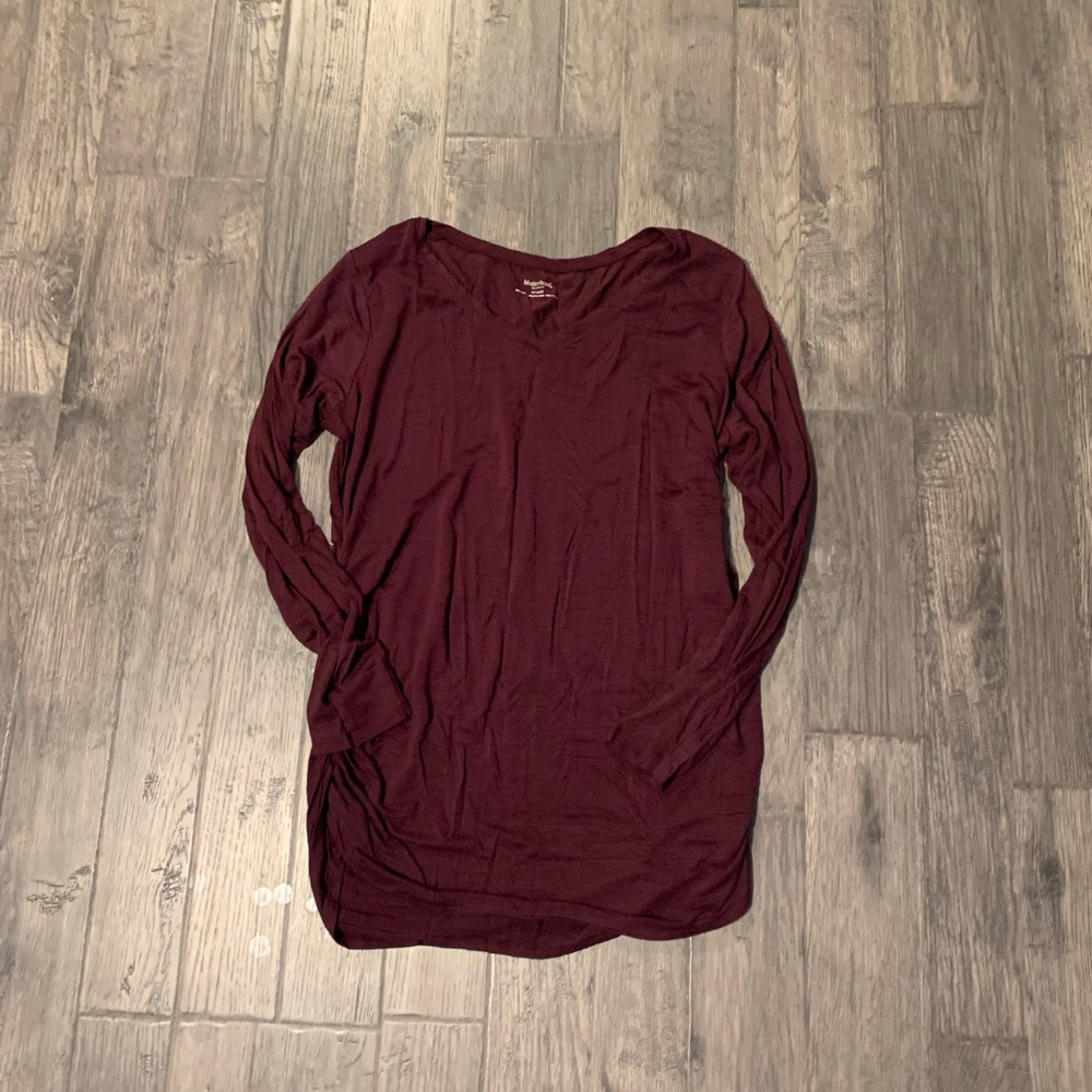Maternity Fitted Knit Shirt